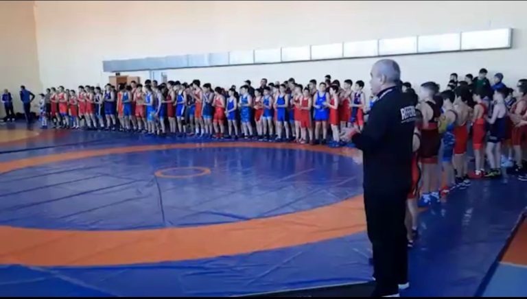 В Сурх-Дигоре пройдет турнир по вольной борьбе памяти Сергея Сабеева