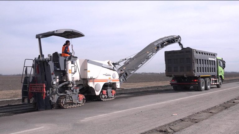 Более 200 млн рублей направят в этом году на благоустройство и приведение в нормативное состояние дорог Алагира