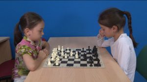 Костромайы Уæрæсейы ерысты республикæйы æрыгон минæвæрттæ Дамир Хасаншин æмæ Хъуылцыты Виктория равдыстой хорз цæттæдзинад