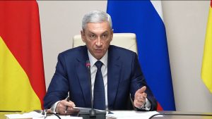 Вопросы социально-экономического развития обсудили на совещании в Правительстве республики