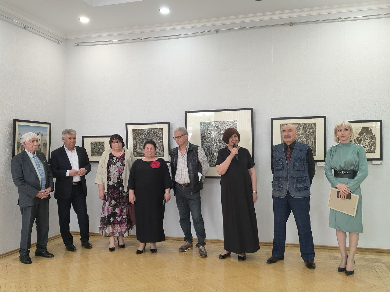 Выставка художники «Северного Кавказа» открылась в стенах Национальной научной библиотеки во Владикавказе