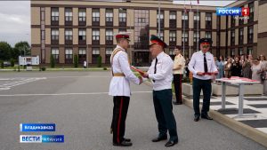 Выпускники-суворовцы получили аттестаты