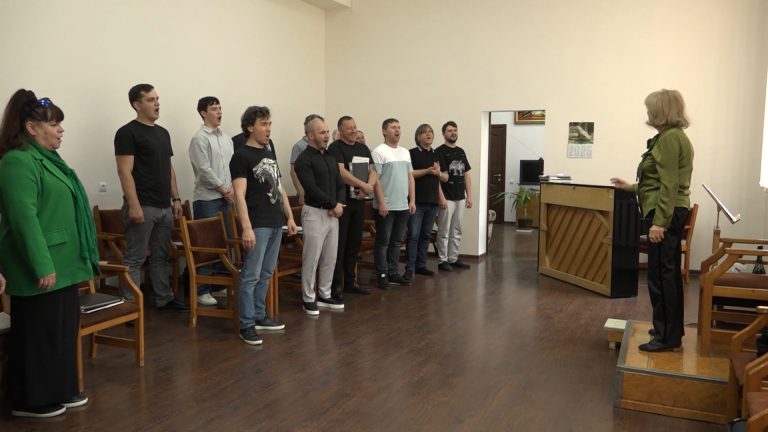 Дарить любовь от всего сердца: сегодня юбилей отмечает Агунда Кокойти