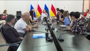 Вопросы, связанные с подготовкой к выборам в органы местного самоуправления РСО-А обсудили на заседании Избирательной комиссии