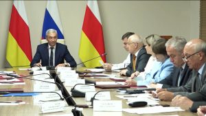 Дзанайты Барисы разамындæй уыд Хицауады æмбырд