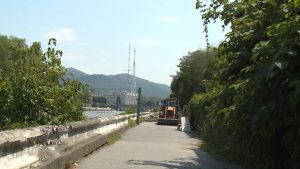 Началось благоустройство набережной на участке от Чугунного моста до Суннитской мечети