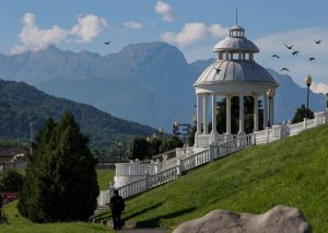 Правительство продолжает оказывать поддержку развитию Северной Осетии