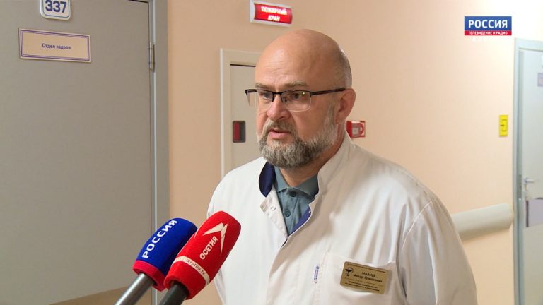 Пострадавшая от рук отчима 15-летняя девочка еще несколько дней пробудет в реанимации