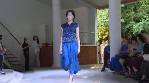 Во Владикавказе красочным событием завершилась выставка художника императорского фарфорового завода Татьяны Чапургиной