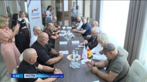 Мæхъиты Зураб сæрмагонд æфсæддон операцийы ветерантæн балæвар кодта ног уæзæгтæласæн газель, нæ хæстонтæн гуманитарон æххуыс ласынæн