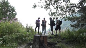 Национ парк «Алани»-йы туристон къахвæндæгтæ иртасынц волонтертæ Уæрæсейы алы регионтæй æмæ æрмæст уырдыгæй нæ