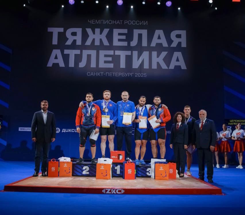 Сармат Теблоев стал чемпионом России по тяжелой атлетике