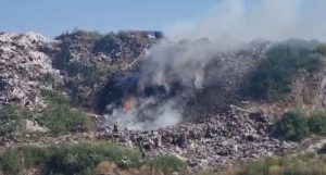 Во Владикавказе загорелся мусорный полигон