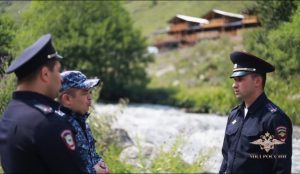 Североосетинские полицейские спасли тонущего в реке ребенка