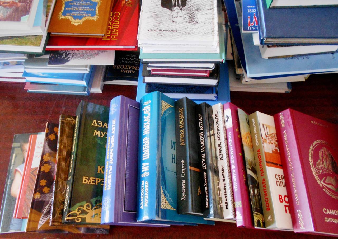Более семи тысяч книг получат библиотеки Северной Осетии по госпрограмме «Развитие культуры»
