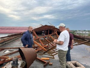 Первый вице-премьер Георгий Атаров выехал в Беслан оценить последствия удара стихии