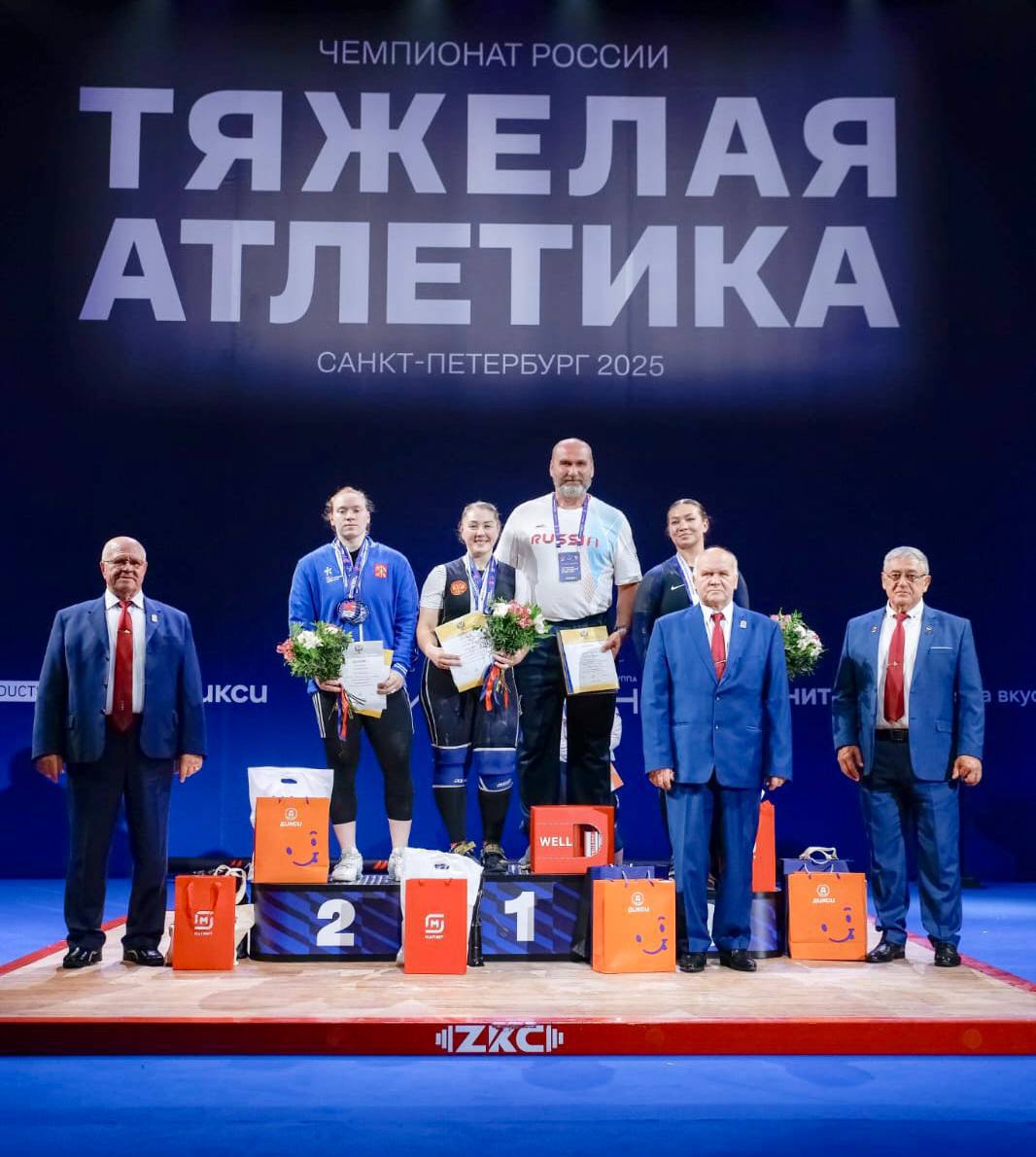 Североосетинская спортсмена стала серебряным призером чемпионата России по тяжелой атлетике