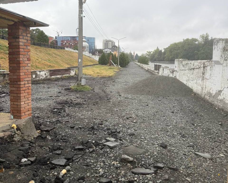 Благоустройство набережной возле Суннитской мечети завершится в ближайшее время – АМС