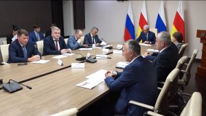 Регионалон проект горæты æнцонвадат цард  æххæст кæнын æмæ горæты æнцонвадат цардæн хуыздæр проекты æппæтуæрæсеон конкурсы фæлгæты мадзæлттыл ныхас цыди хицауады æмбырды