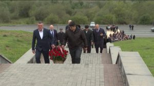 Абон у Гæналдоны комы Хъолайы цъитийы амæттæгты мысæн бон