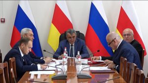 Сергей Меняйлойы разамындæй Мæздæджы районы арæзт æрцыди террористон актты ныхмæ къамисы æмбырд