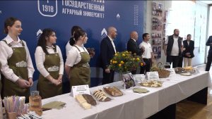 «Фермеры скъола» та йæ дуæрттæ байгом кодта студенттæн Хæххон паддзахадон аграрон университеты