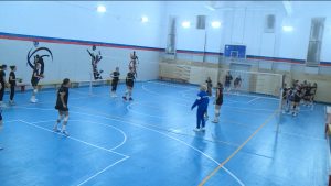 Республикæйы 2-æм спортивон скъолайы хъомылгæнинæгтæ тренировкæтæ кæнын райдыдтой хæххон паддзахадон аграрон университеты ноггонд залы