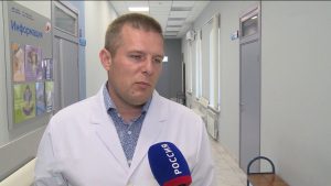 Участник программы «Доблесть Осетии» Владимир Ткаченко изучает тонкости организации гражданского здравоохранения в Моздокском районе