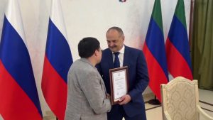 Сергей Меликов вручил Благодарности создателям документального фильма «Кавказ сегодня и завтра»