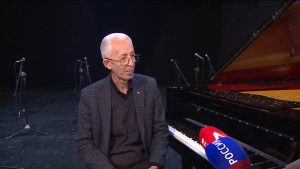 Меценат подарил Госфилармонии республики французский рояль