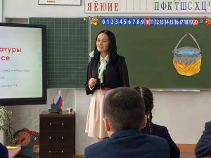 10 педагогов начали работать с нового учебного года в сёлах Северной Осетии по программе «Земский учитель»