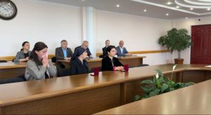 Семьям погибших участников СВО вручили медали «Во Славу Осетии»