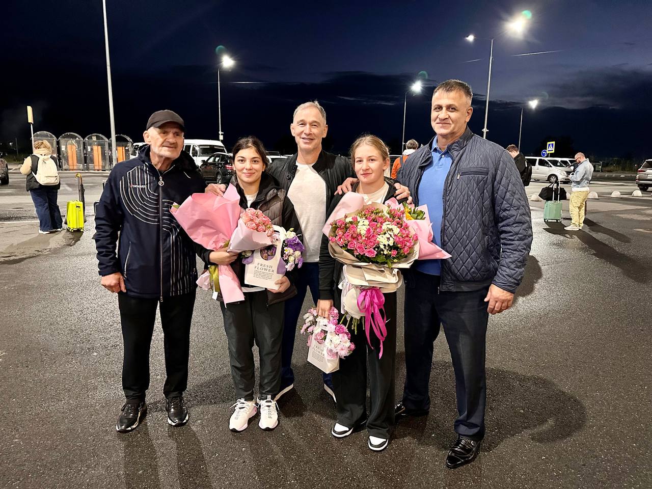 Алина Касабиева и Амина Танделова сегодня вернулись в Северную Осетию с чемпионата мира в Хорватии