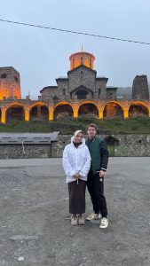 Молодая семья из Москвы получила возможность познакомиться с красотами Северной Осетии