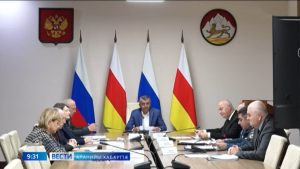 Сергей Меняйлойы разамындæй уыд, æнæнхъæлæджы уавæртæй бахъахъхъæныны æмæ зынгсирвæзтытæ не руадзыны фæдыл къамисы æмбырд