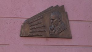 Фыссæг, поэт æмæ режиссер Гуыдиаты Гермæнæн Дзæуджыхъæуы байгом кодтой номарæн фæйнæг