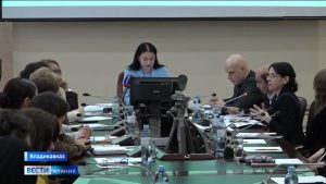 Элла Алибекова вручила сертификаты участникам программы «Земский учитель»