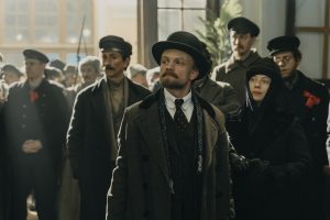 Самый обсуждаемый сериал года «Хроники русской революции» в эфире телеканала «Россия» уже с 27 октября