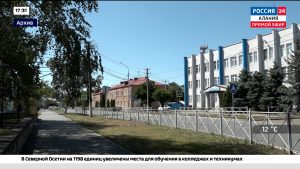 Борис Джанаев встретился с заместителем министра строительства и ЖКХ РФ Юрия Гордеева