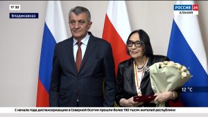 Сергей Меняйло вручил государственные награды жителям республики