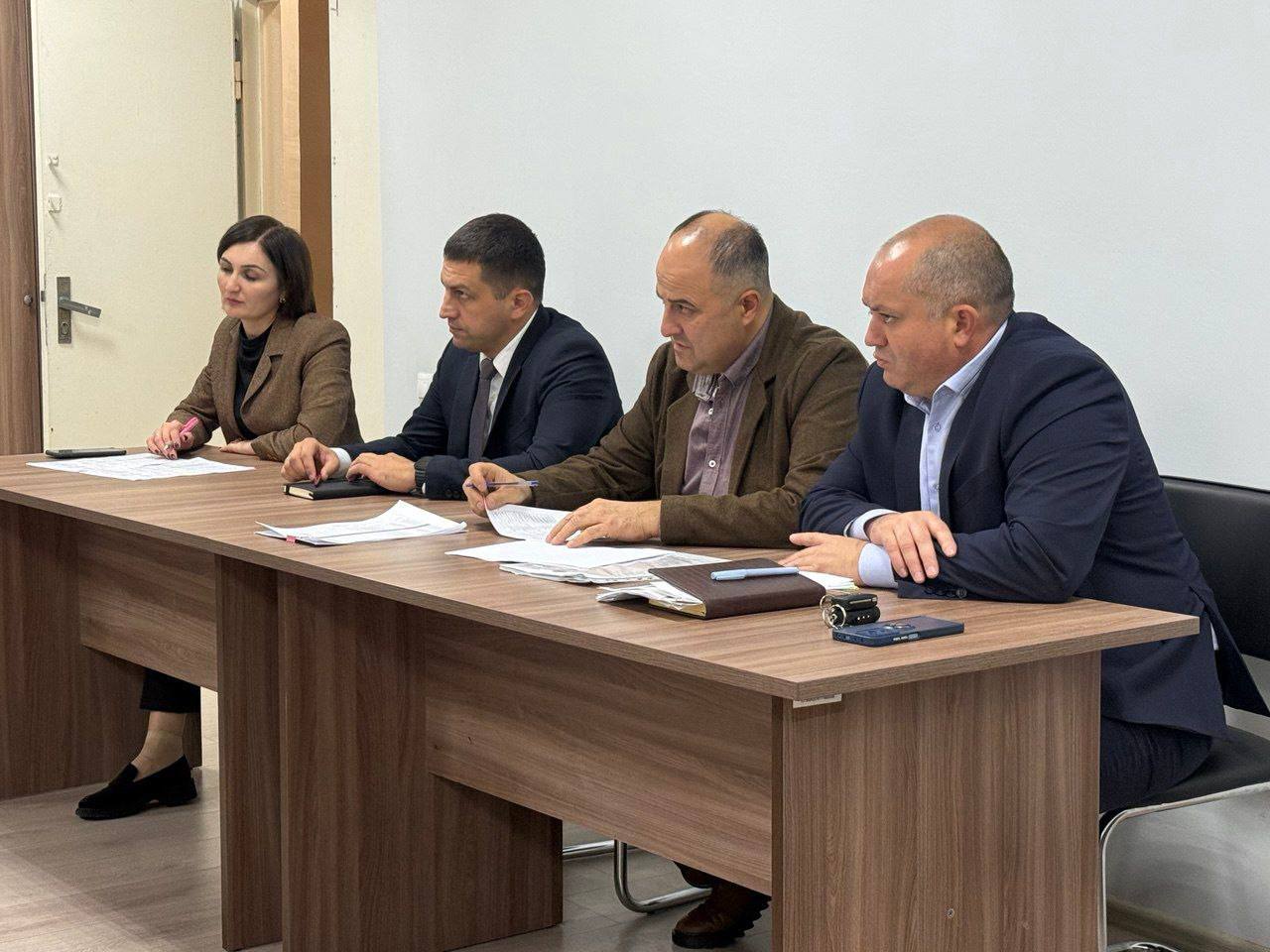 Во Владикавказе две управляющие организации и 141 ТСЖ, ТСН, ЖК, ЖСК не получили акты готовности к отопительному сезону