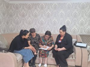 Более 700 семей участников спецоперации посетили специалисты выездной мобильной бригады «Помогаем СВОим» с начала года