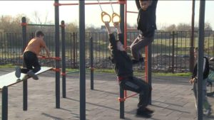 Рагæй кæмæ æнхъæлмæ кастысты, ахæм цау