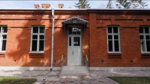 Цæгат Ирыстоны медицинон академийы бæстыхæйтты комплекс хаст æрцыд культурон бынты Иумæйаг паддзахадон реестрмæ, куыд историйы цыртдзæвæн, афтæ