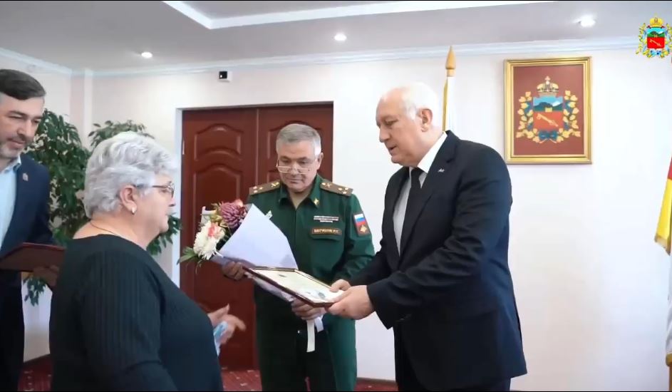 Вячеслав Мильдзихов встретился с матерями и женами воинов, погибших на Северном Кавказе в контртеррористических операциях