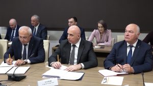 980 большегрузов ожидают пересечения российско-грузинской границы на территории Северной Осетии