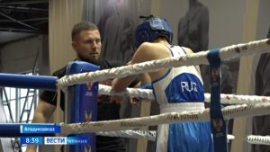 Во дворце спорта «Манеж» проходят межрегиональные соревнования по боксу среди юношей и девушек памяти Исса Плиева