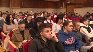 Память жертв ДТП почтили во Владикавказе: за 10 месяцев в авариях в республике погибли 63 человека