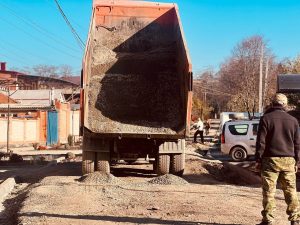 Впервые за 35 лет во Владикавказе капитально ремонтируют ул. Стаханова