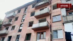 Во Владикавказе снесли аварийный многоквартирный дом на улице Грибоедова